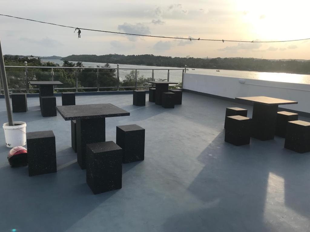 Holiday Villa Trincomalee Ngoại thất bức ảnh