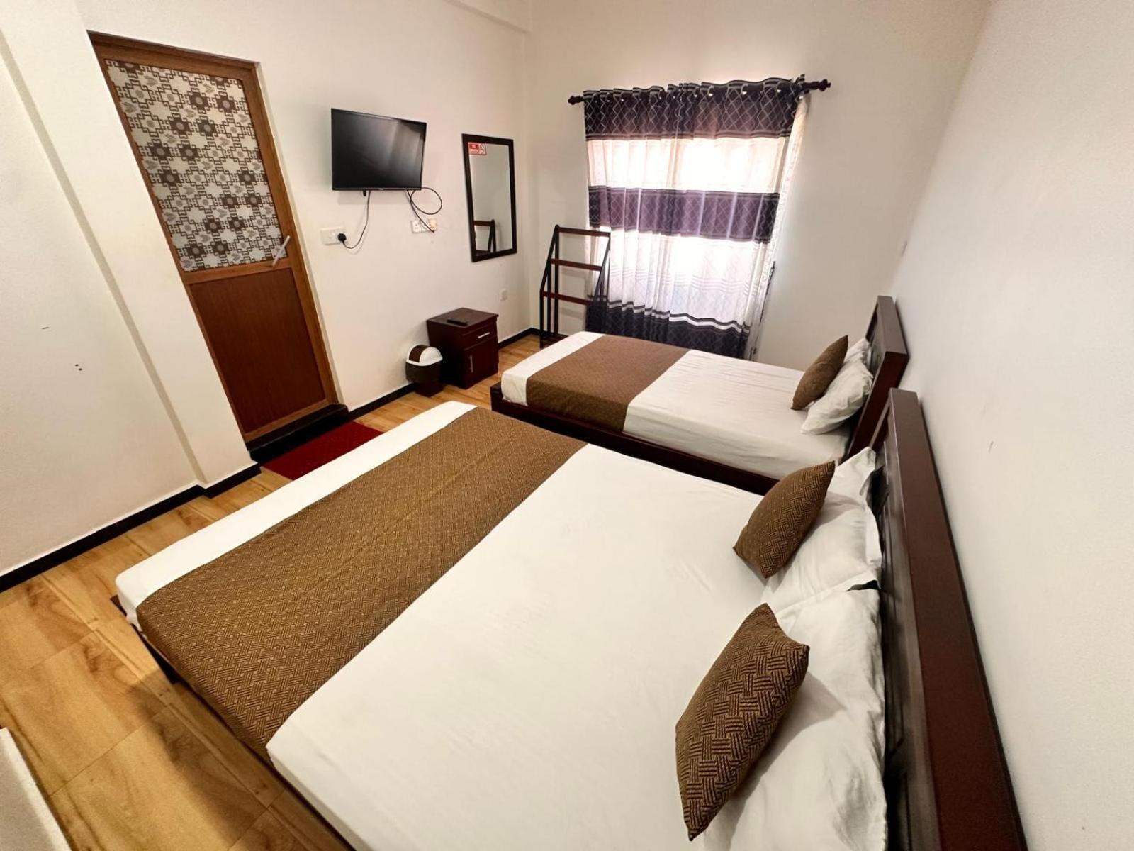 Holiday Villa Trincomalee Ngoại thất bức ảnh