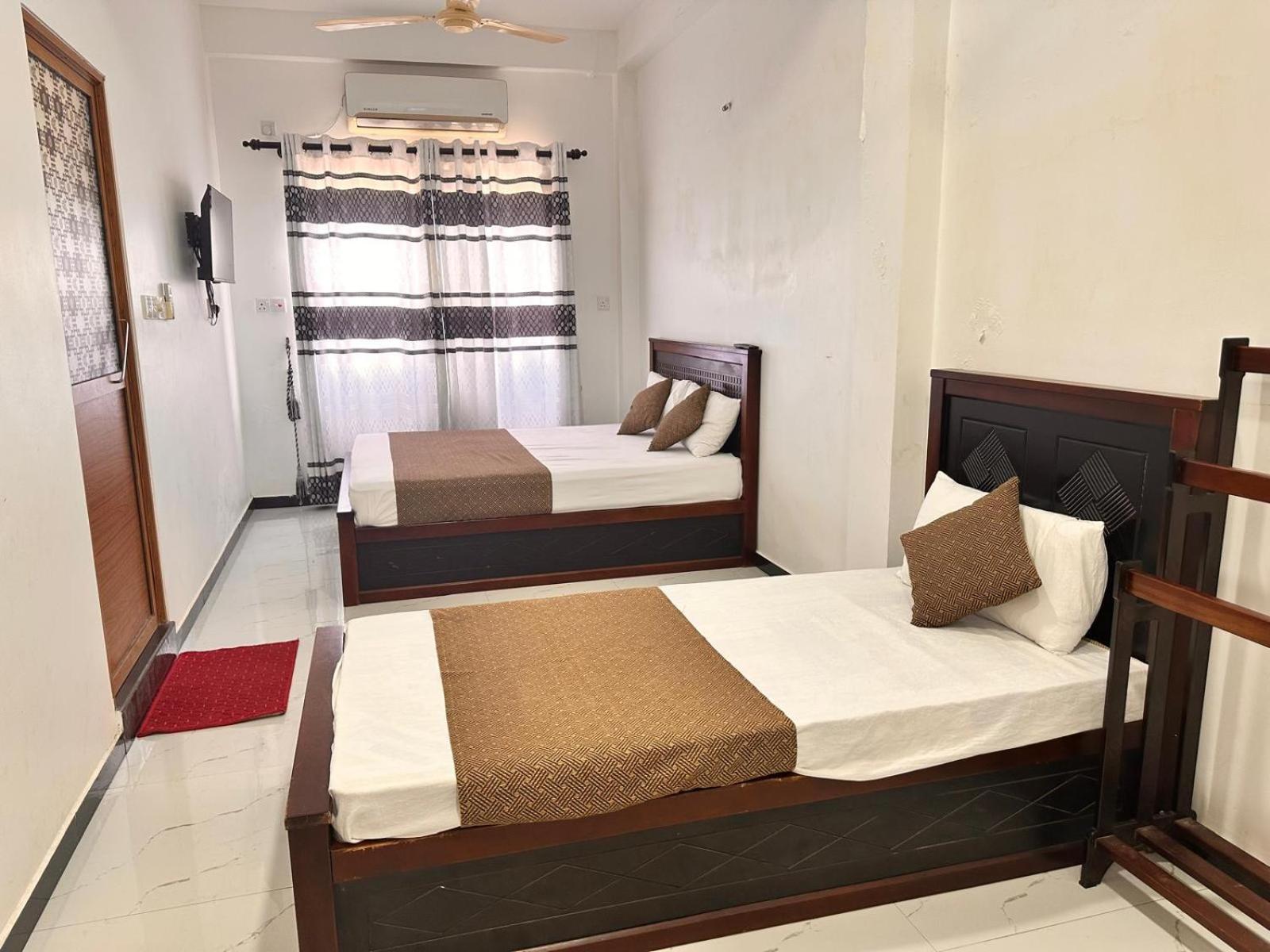 Holiday Villa Trincomalee Ngoại thất bức ảnh