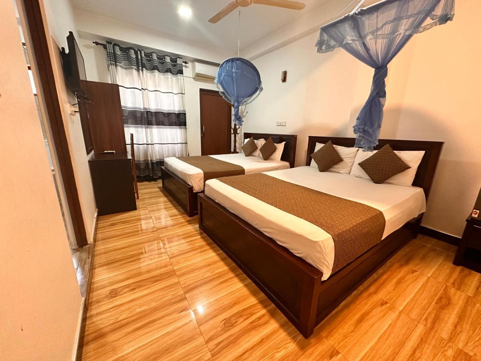 Holiday Villa Trincomalee Ngoại thất bức ảnh