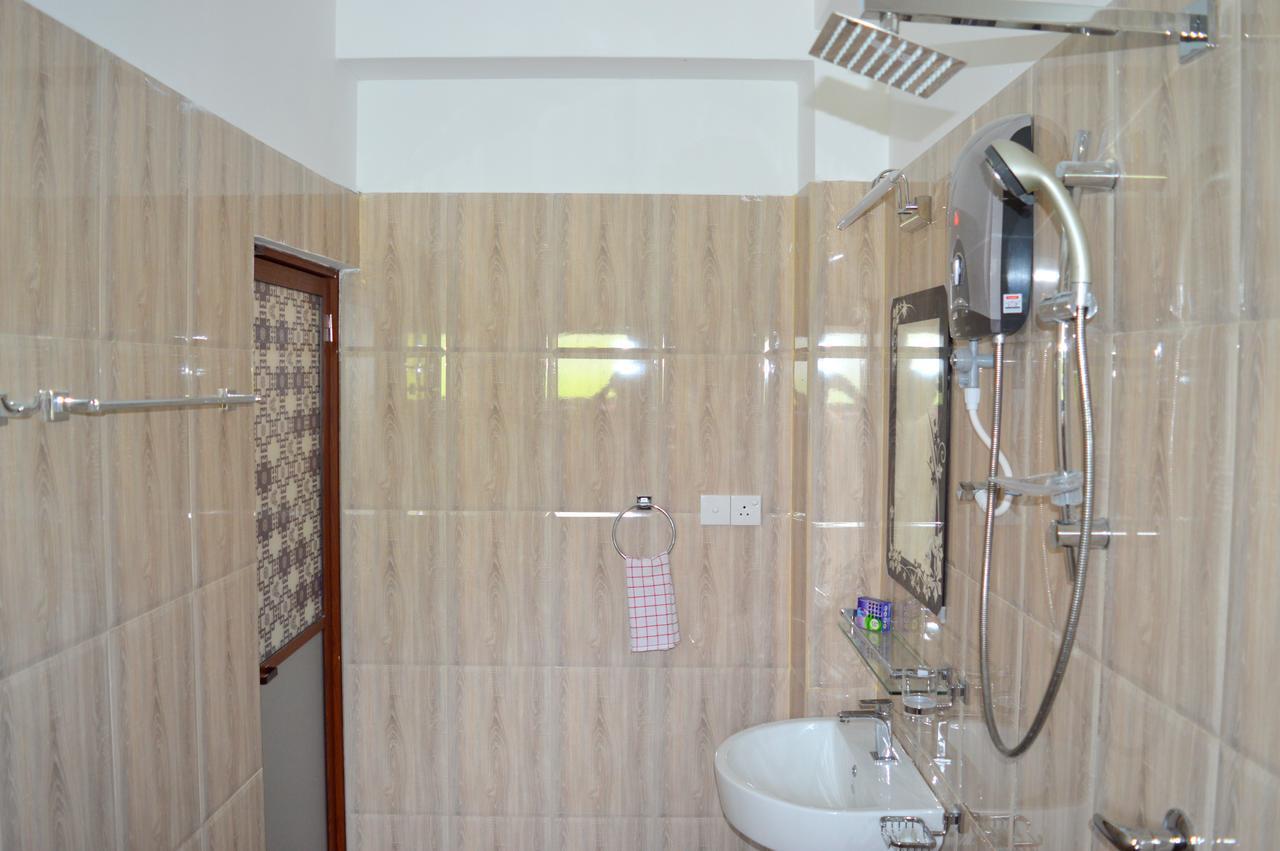Holiday Villa Trincomalee Ngoại thất bức ảnh