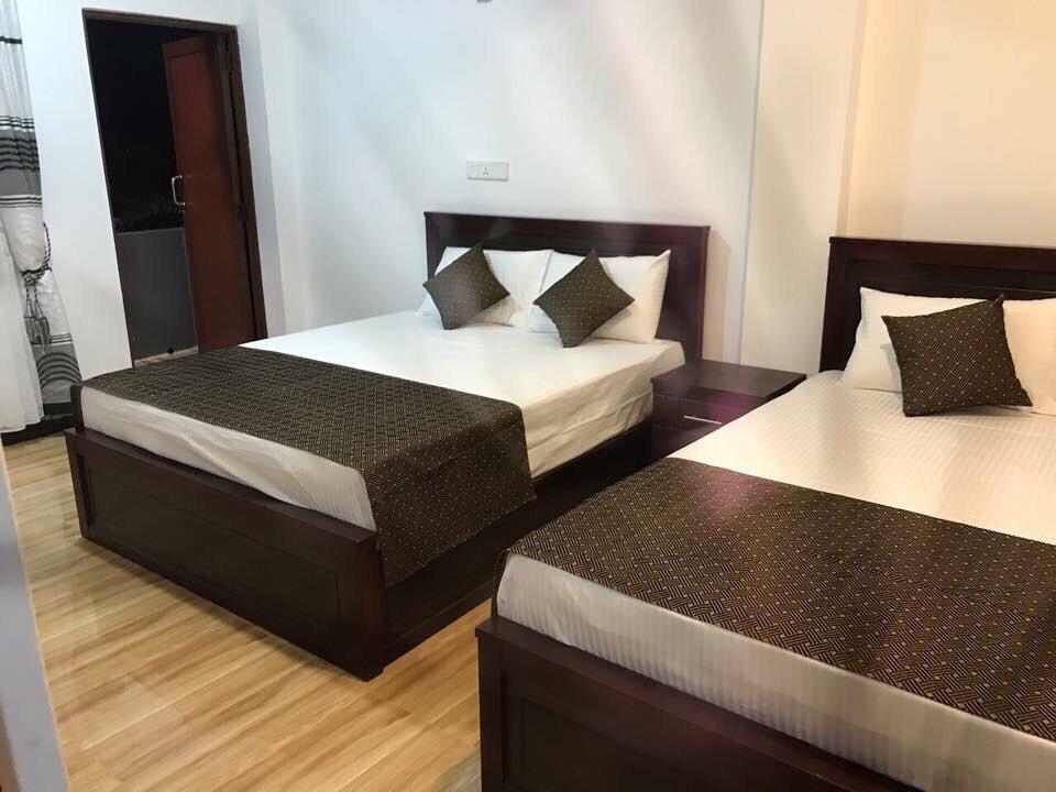 Holiday Villa Trincomalee Ngoại thất bức ảnh